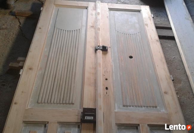 Renowacja drzwi i okien drewnianych