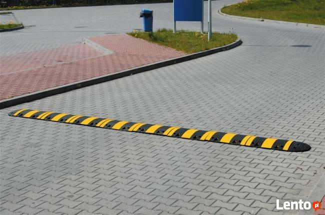 Progi zwalniające, lustra i znaki drogowe - Urbika