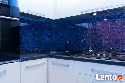 Szklane kabiny prysznicowe, lustra,