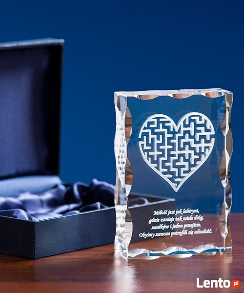 Labirynt miłości - Grawer w statuetce 3D na prezent