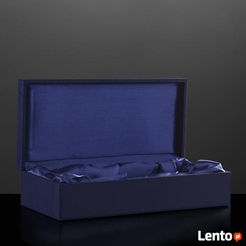 Statuetka 3D - pociąg 3D wygrawerowany w szkle