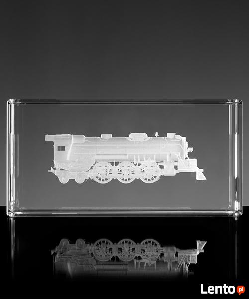 Statuetka 3D - pociąg 3D wygrawerowany w szkle