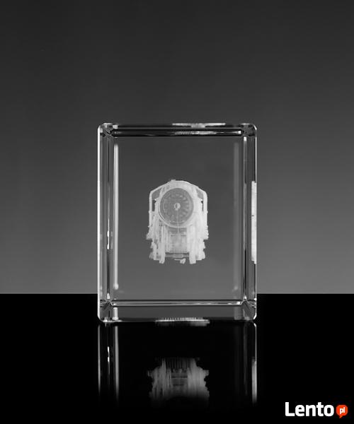 Statuetka 3D - pociąg 3D wygrawerowany w szkle