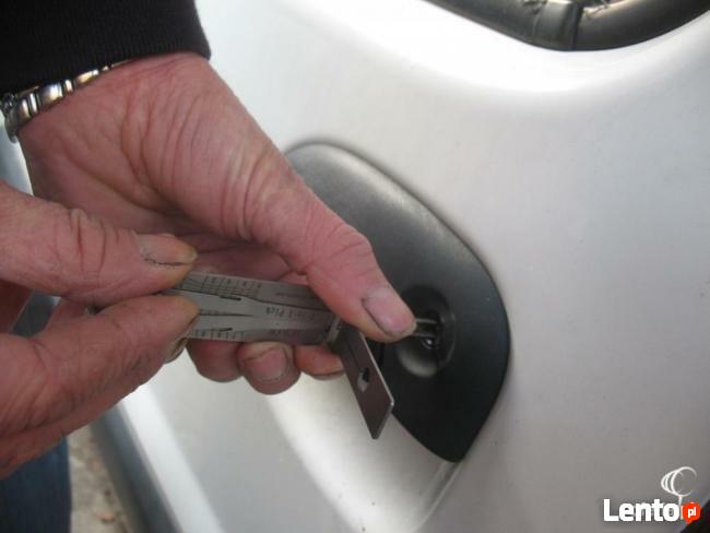 Awaryjne otwieranie samochodów aut Poznań