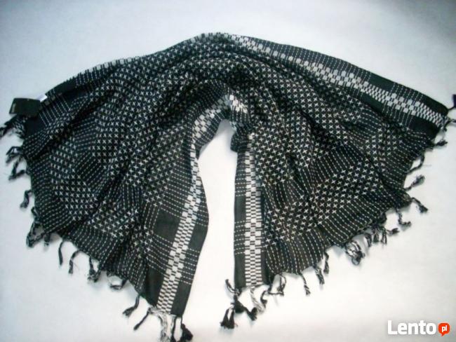 NEW YORKER Chusta Szal Czarno biała NOWA trendy