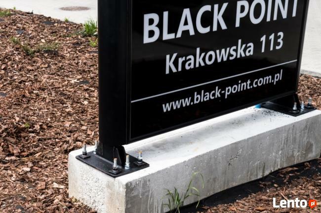 Pylon informacyjny LED z wymiennymi polami - super cena