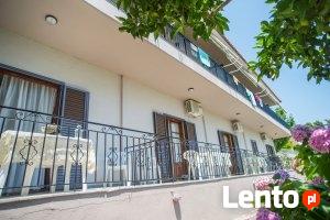 Tęcza, wczasy Villa Gialos - studio 2 os + dostawka Grecja