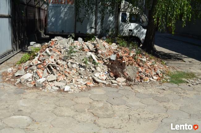 Demontaż boazerii, parkietu i prace przy domowe