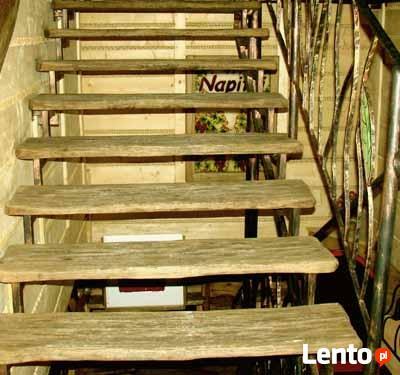 Schody - rustykalne, postarzane, rzeźbione