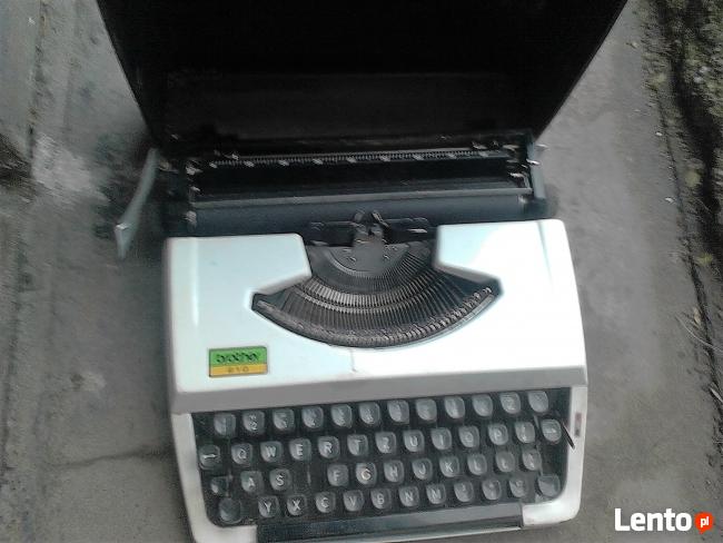 Sprzedam maszynę do pisania jak na foto