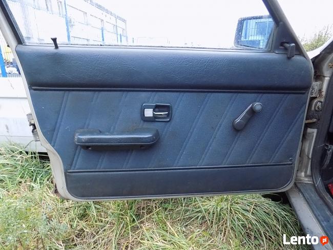 AUDI 80 b2 - 1982 i 85r. - LUSTERKO LEWE i inne części