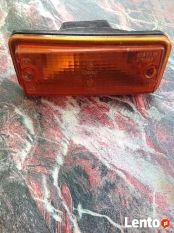 Fiat 126P - Lampa kierunkowskazu przednia prawa