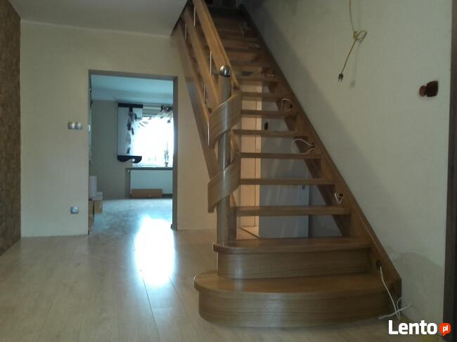 Schody drewniane, nowoczesne i klasyczne, schody półkowe .