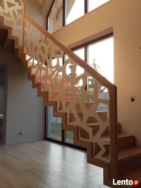 Schody drewniane, nowoczesne i klasyczne, schody półkowe .