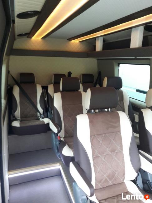 Wynajem busów przewóz osob do Holandii i Niemiec