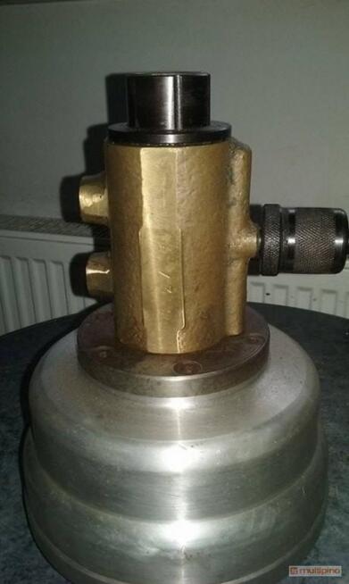 Cylindry pneumatyczne PNAy-160,200,315,PNAr-250,PNAx200.