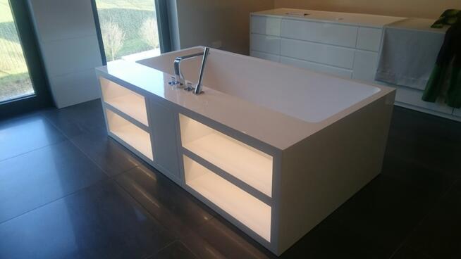 Wanny na wymiar. Luksusowe wanny na zamóweinie LUXUM