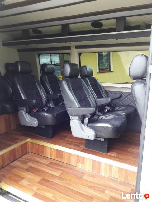 Wynajem busów przewóz osob do Holandii i Niemiec