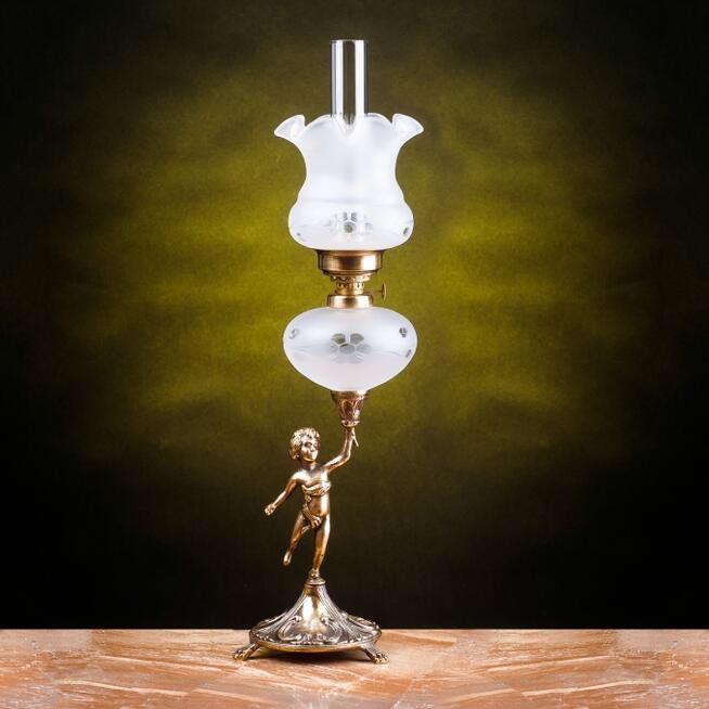ELEGANCKA LAMPA NAFTOWA- PIĘKNA NA PREZENT