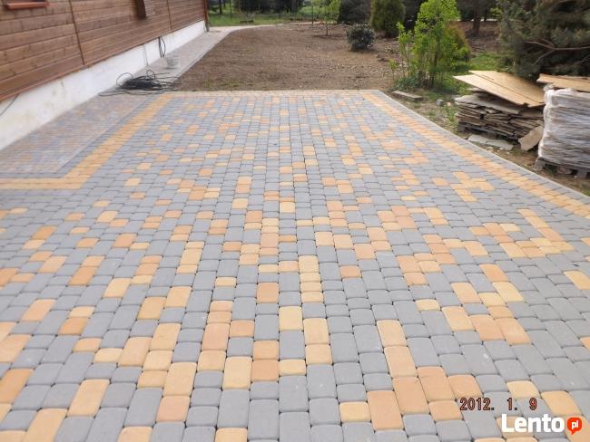 układanie kostki brukowej