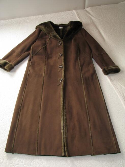 Elegancki kożuszek damski z kapturem, rozm. XXL