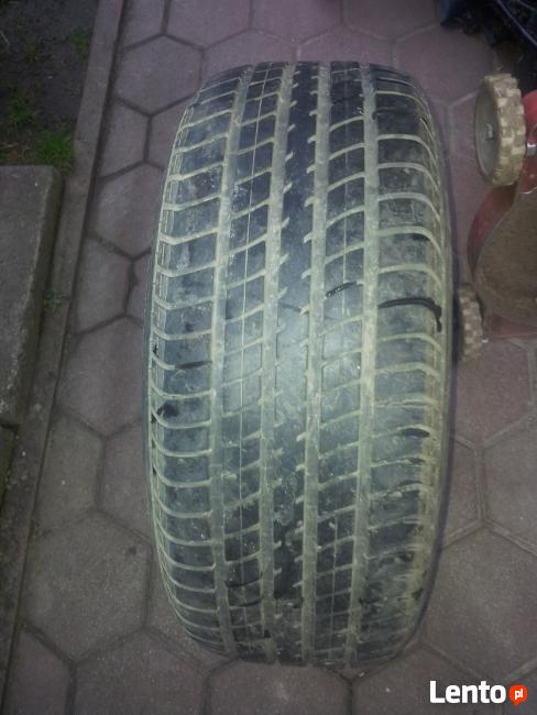 Sprzedam oponę Dunlop Sport 2020 E 215/55R16 jako rezerwa.