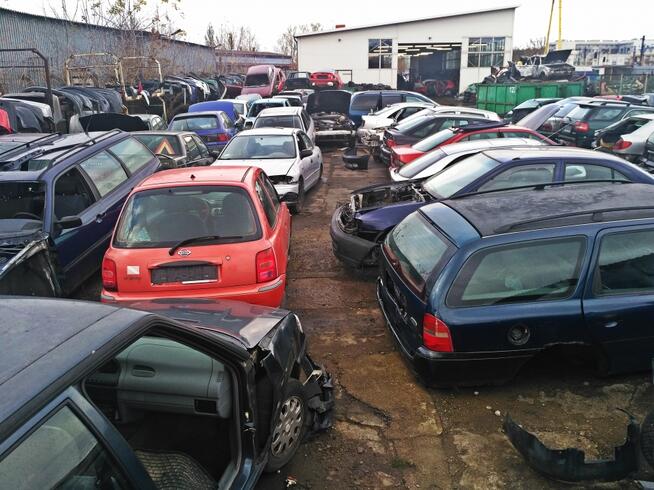 SKUP ZŁOMU I STACJA DEMONTAŻU POJAZDÓW BIAŁYSTOK