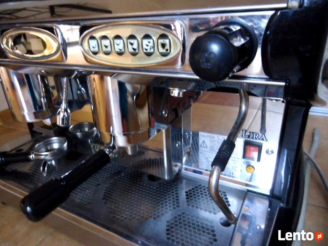 Ekspres ciśnieniowy do kawy BFC LIRA dwugrupowy CZARNY