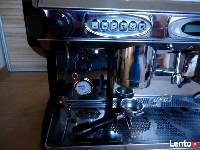 Ekspres ciśnieniowy do kawy BFC LIRA dwugrupowy CZARNY