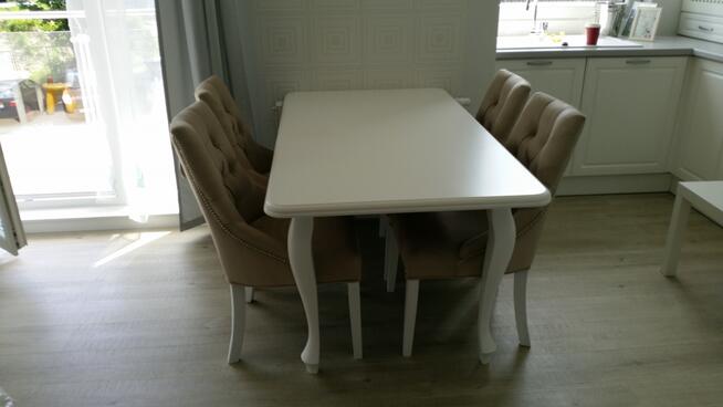 Krzesło z kołatką pikowane tapicerowane wygodne nowe produce