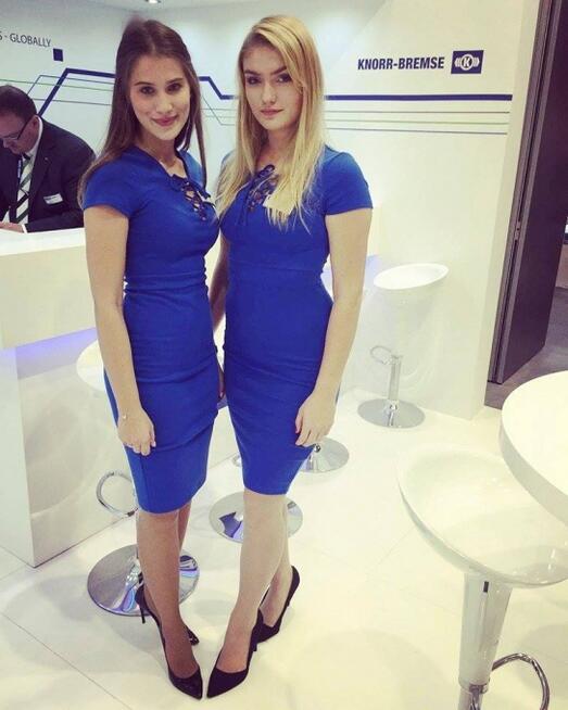 Hostessy na TARGI, czyli jak zainteresować klienta produktem