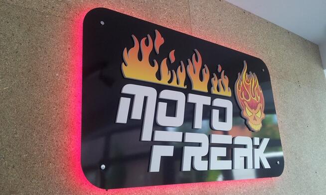 REKLAMA reklamy KRAKÓW - projekt - produkcja - montaż