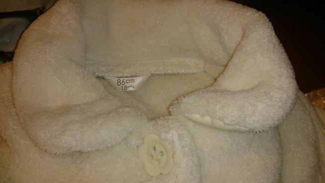 Płaszczyk - kurteczka biała z POLARU roz. 86