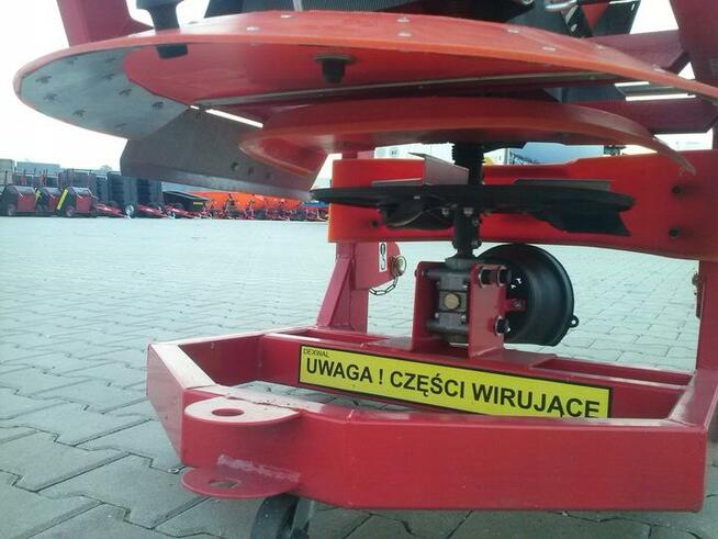 Piaskarka drogowa komunalna zawieszana 850L WIBRO TRANSPORT