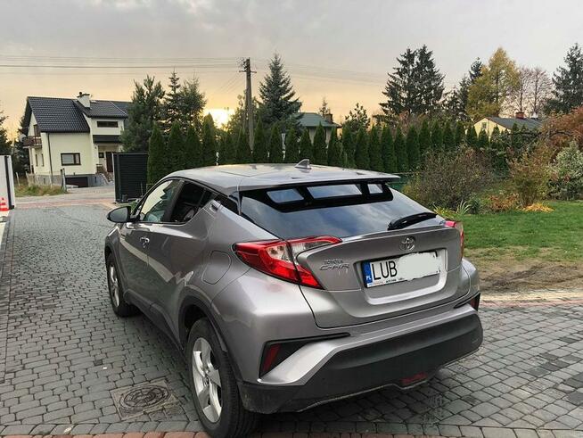 Oklejanie samochodów, zmiana koloru, przyciemnianie szyb