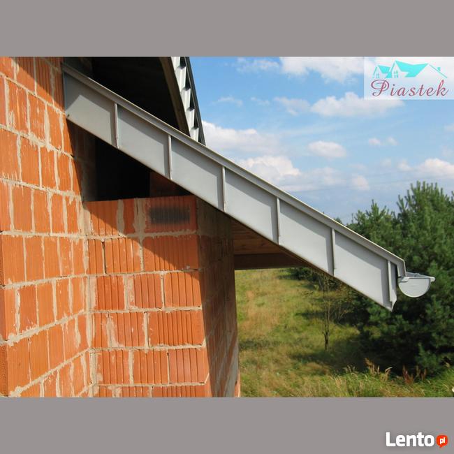 Obróbka blacharska wiatrownicy na rąbek kątowy