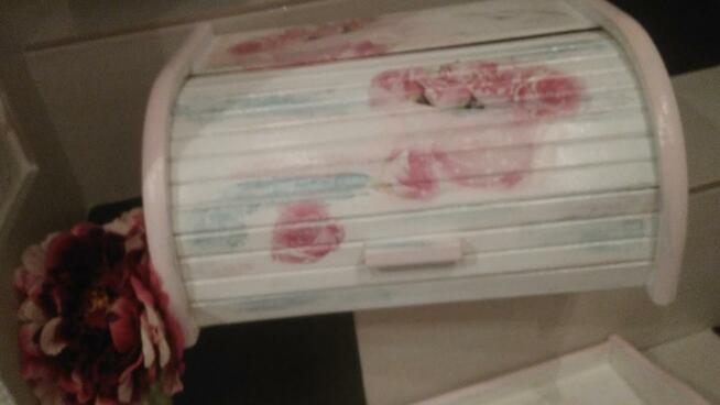 Chlebak drewniany z tacą decoupage zestaw do kuchni