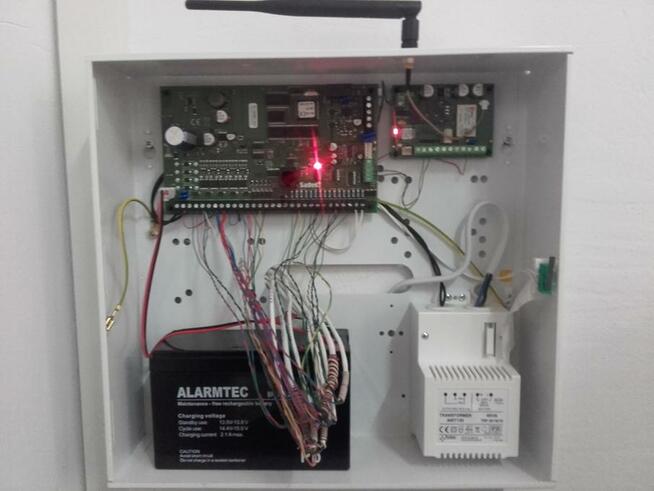 Monitoring, alarmy, instalacje elektryczne