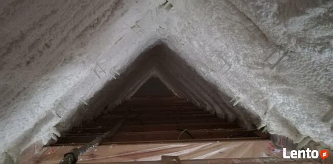 Izolacje Natryskowe Pianą, ocieplanie ścian, dachów stropów