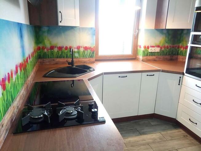 Panele szklane z dowolną grafiką/ druk UV na szkle/ lacobel