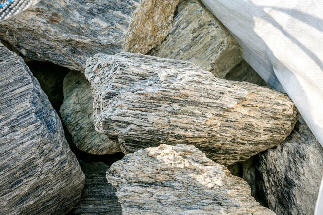 Kamień łamany laminowany gnejs dekoracyjny kora