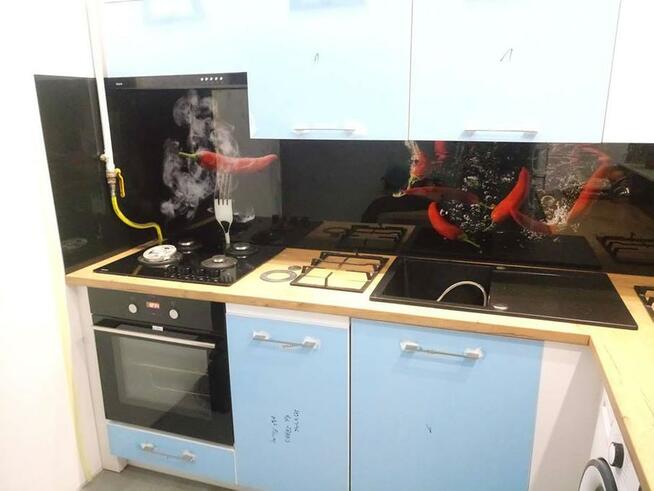 Panele szklane z dowolną grafiką/ druk UV na szkle/ lacobel