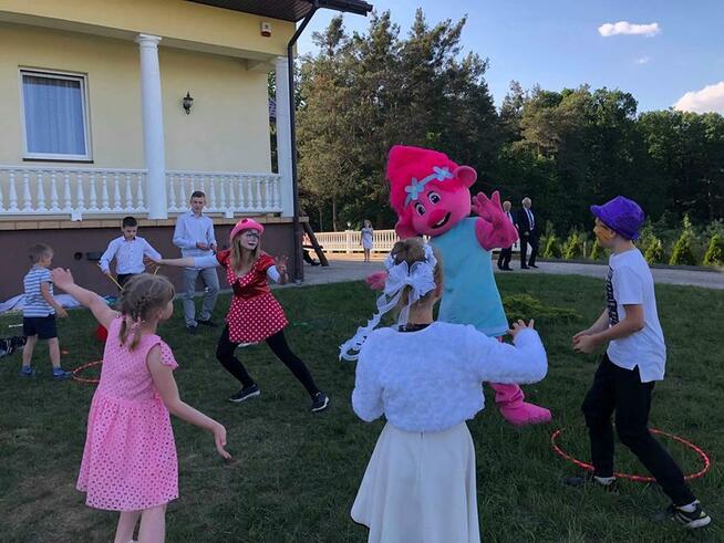 ANIMATOR DLA DZIECI GRÓJEC ANIMACJE KOMUNIA WESELE URODZINY