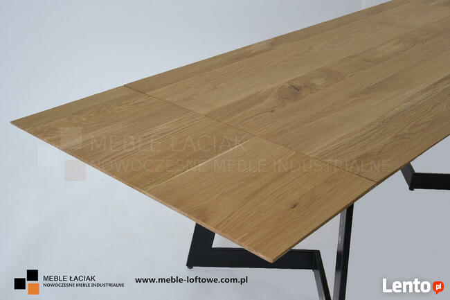 Dębowy stół rozkładany. Ciekawa podstawa. Nr kat. 574.