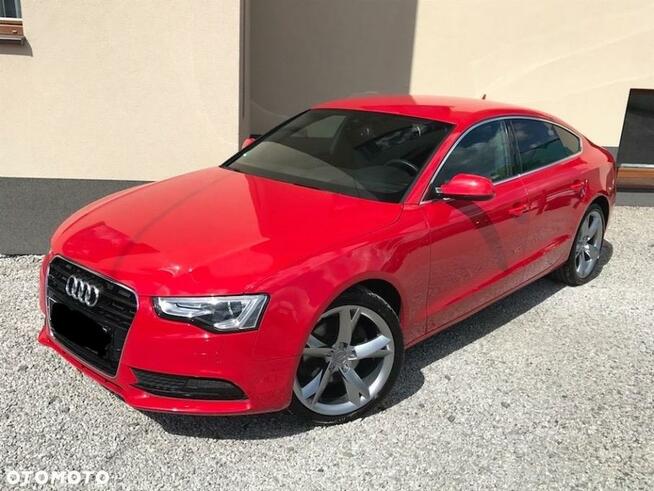 Piękna czerwona AUDI A5 - Wynajem samochodu na ślub, wesele