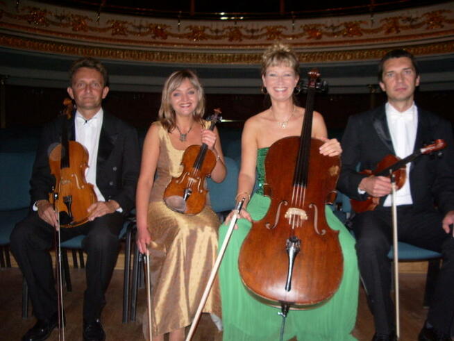 Muzycy na uroczysty pogrzeb-SKRZYPCE-6o1-715-889,Wrocław