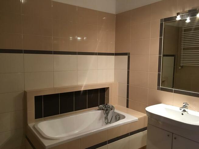 Apartament na osiedlu EWEN SHIRAZ, Powstańców Śląskich 89
