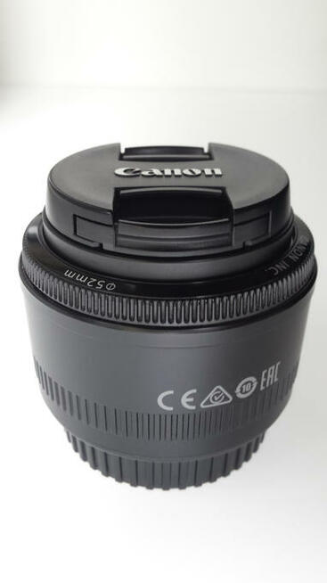 Sprzedam obiektyw Canon EF 50 mm f/1.8 II
