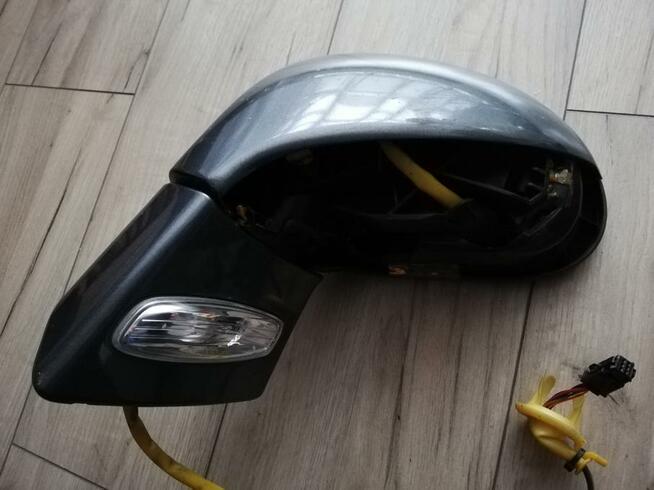 Dwa lusterka zewnętrzne, lewe, Peugeot 308