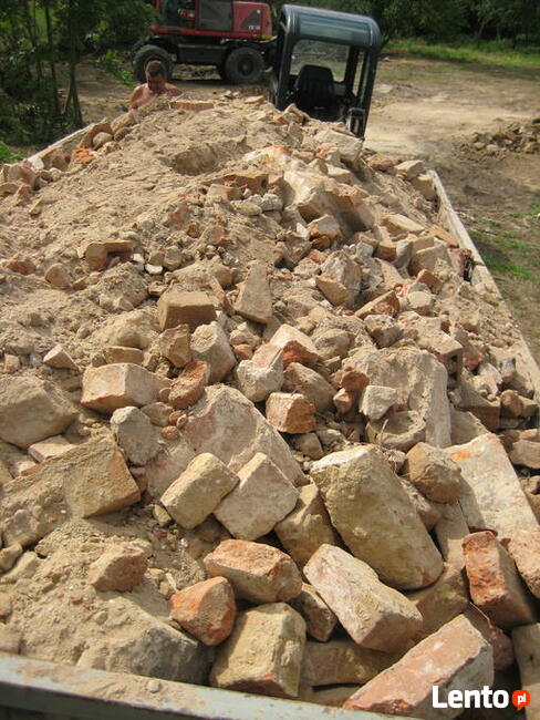 Gruz segregowany drobny około 1000 ton - cena 5 zł za tonę.